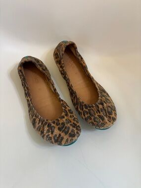 tieks Leopard Print Ballet Flats size 8